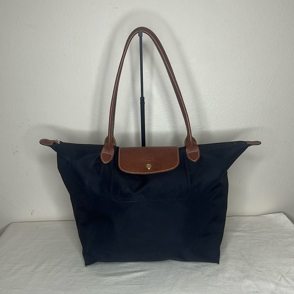 Longchamp Handbags - Longchamp Le Pliage Nylon Shoulder Tote in Navy Blue